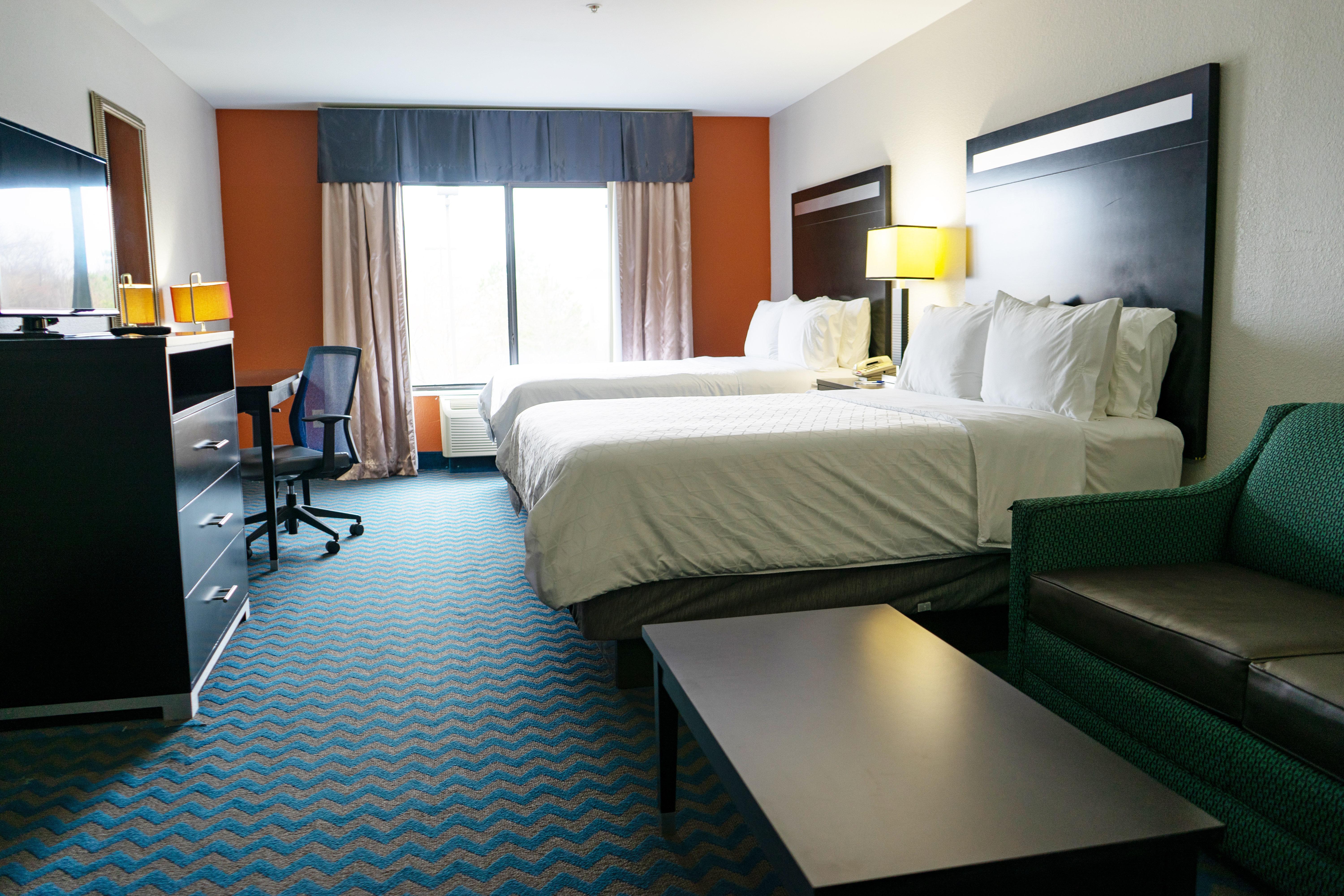 Express & By Ihg Hotel Roanoke Rapids