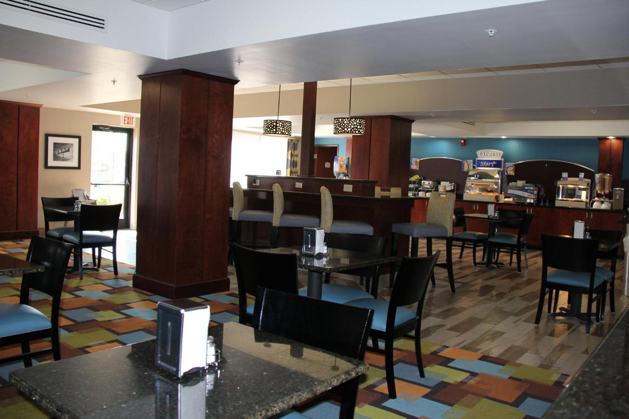 Express & By Ihg Hotel