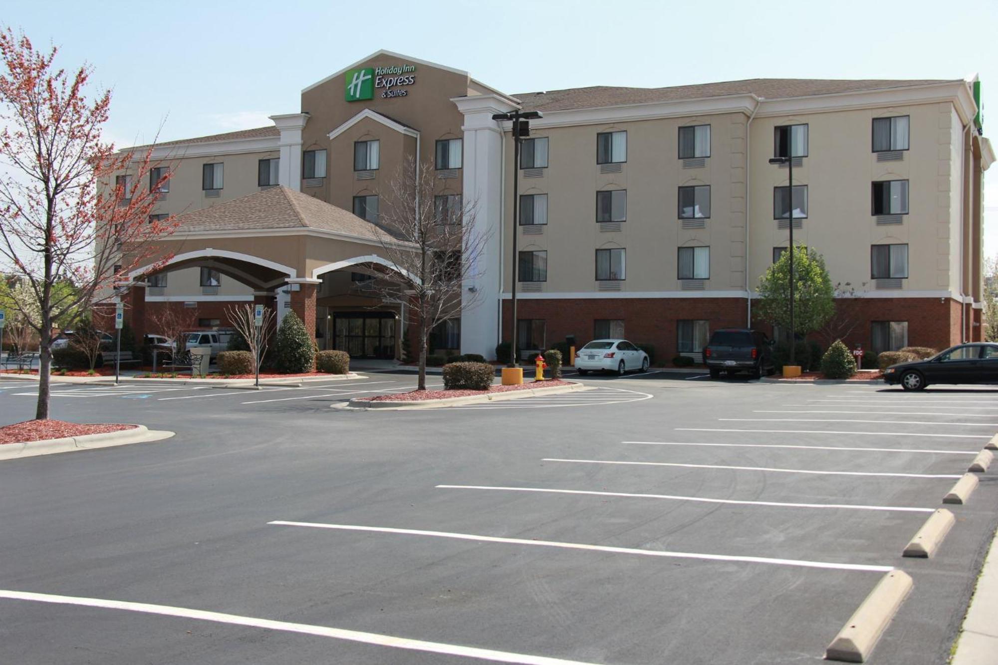 Hotel Express & By Ihg